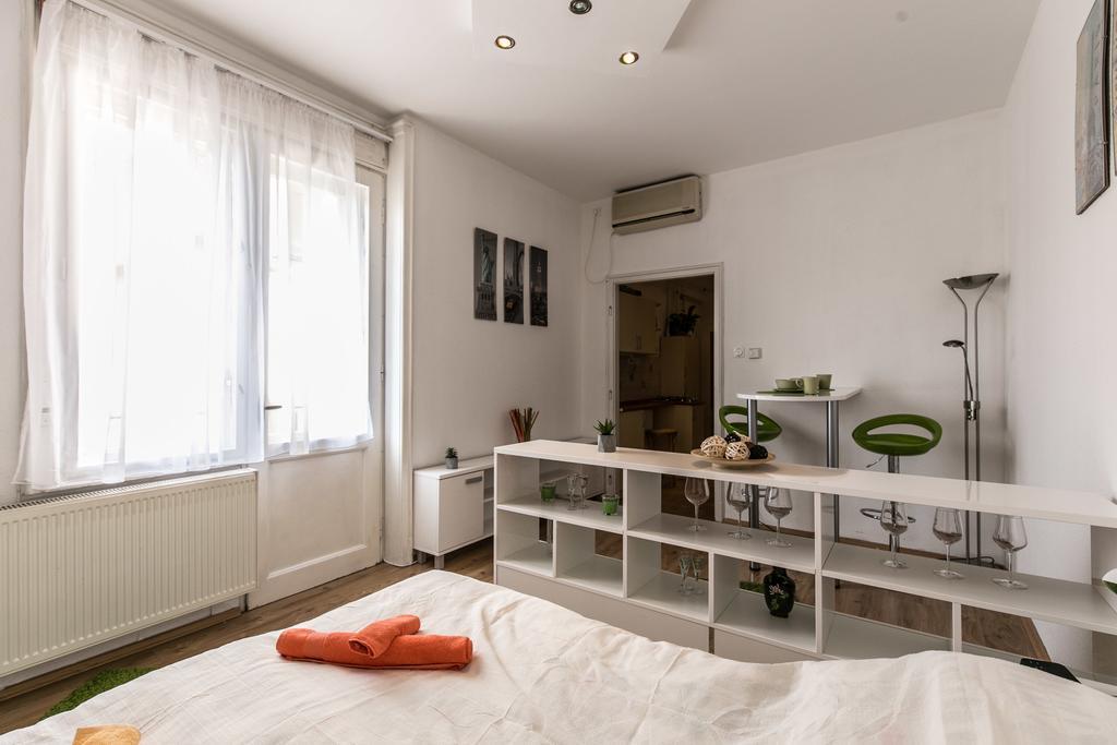 Balzac Apartment ブダペスト エクステリア 写真